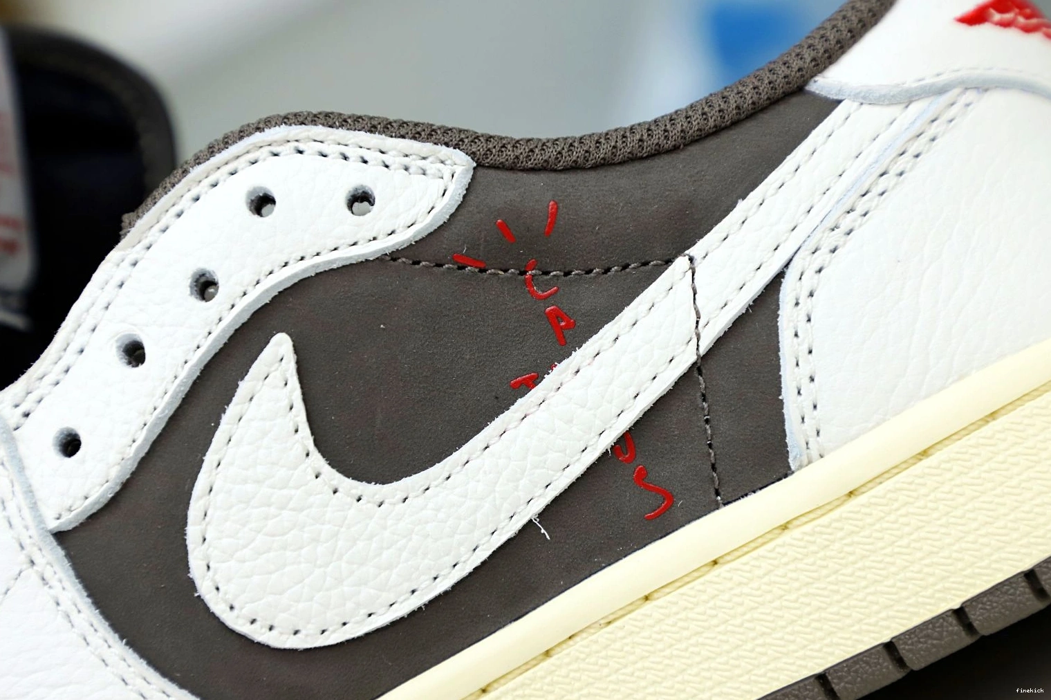 MOCHA REVERSE X 1 JORDAN OG TRAVIS AIR LOW SCOTT 0929